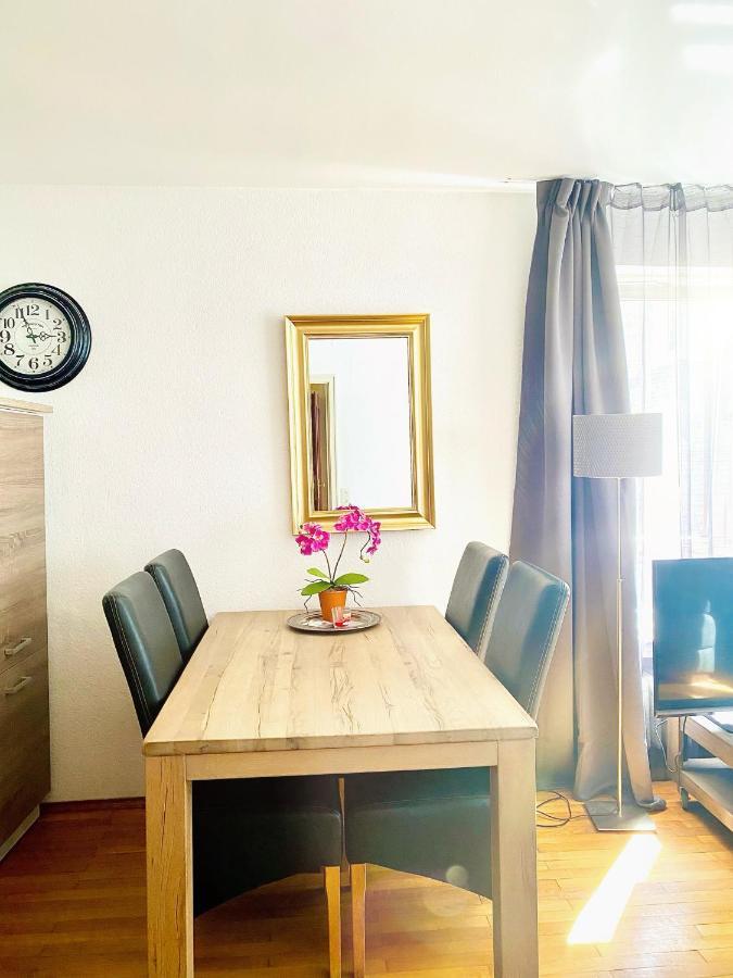 City Apartments モンシャウ エクステリア 写真